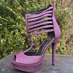 Womens Size 10 Sexy Pink Purple Strappy Women's High Fashion Snakeprint Heels